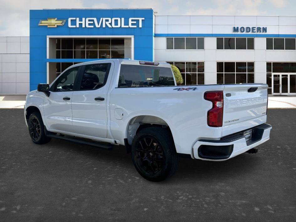 Used 2024 Summit White Chevrolet Custom image 3