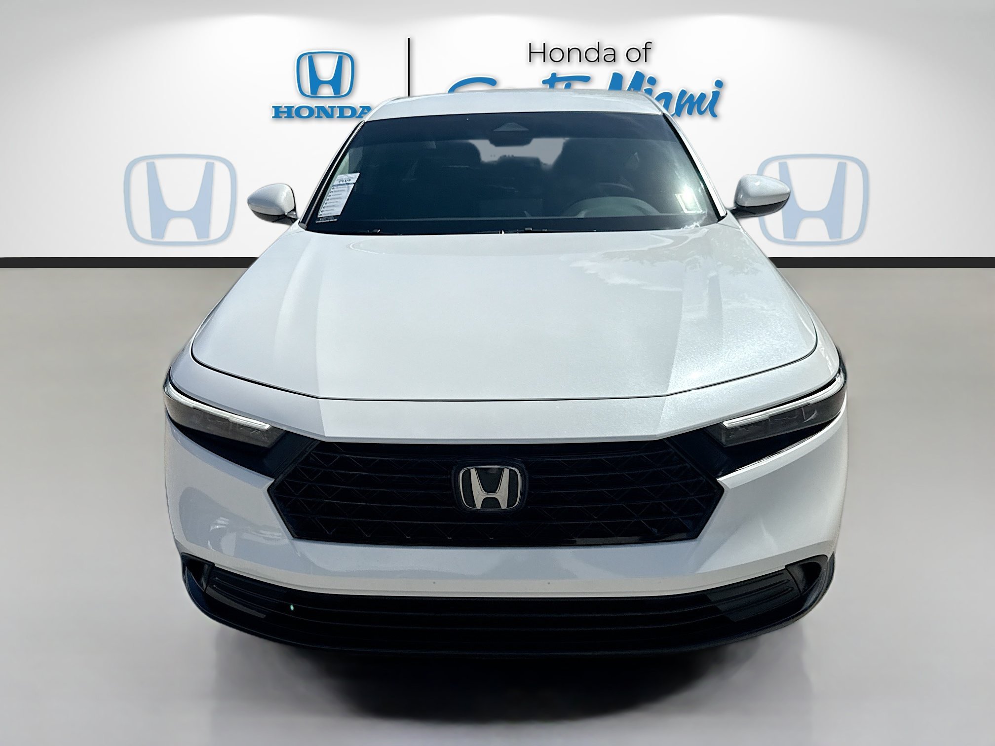 2024 Honda Accord LX - Photo 2