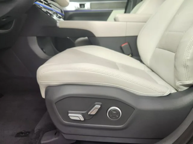 Used 2025 Red Hyundai Limited image 11
