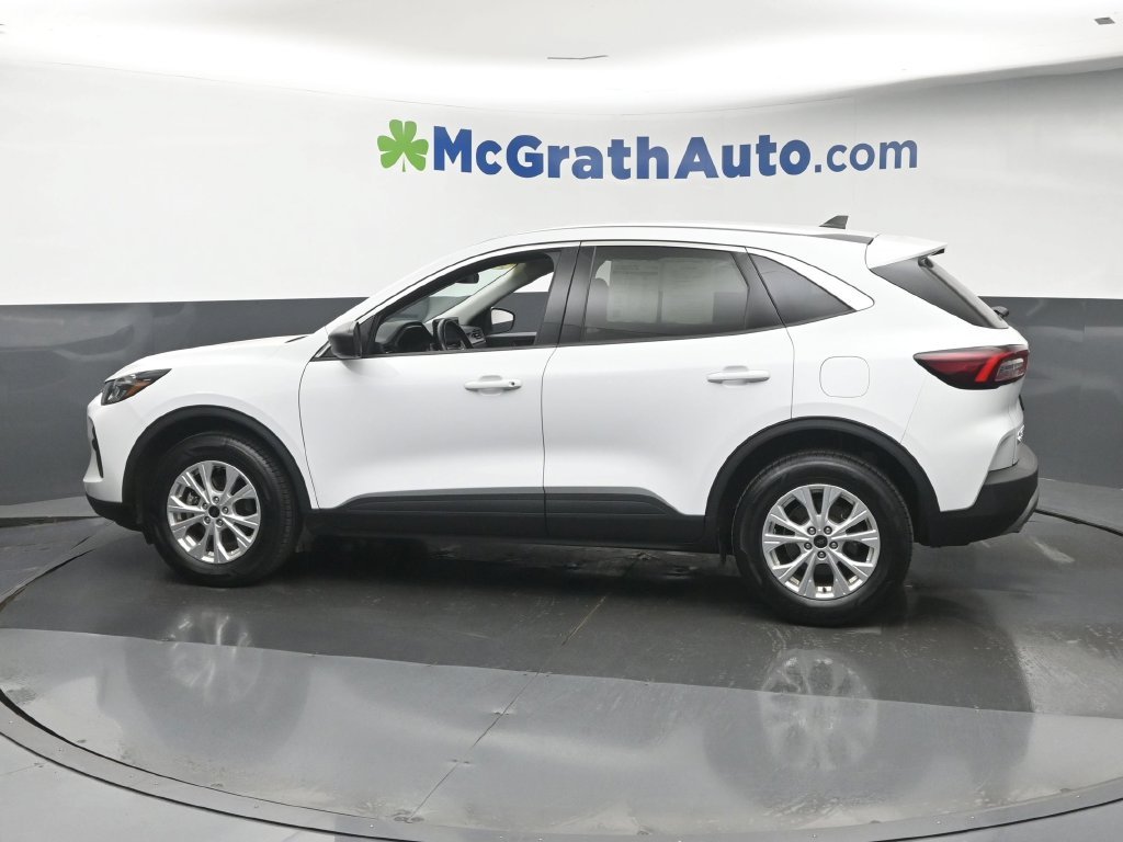 Used 2024 White Ford Active image 23