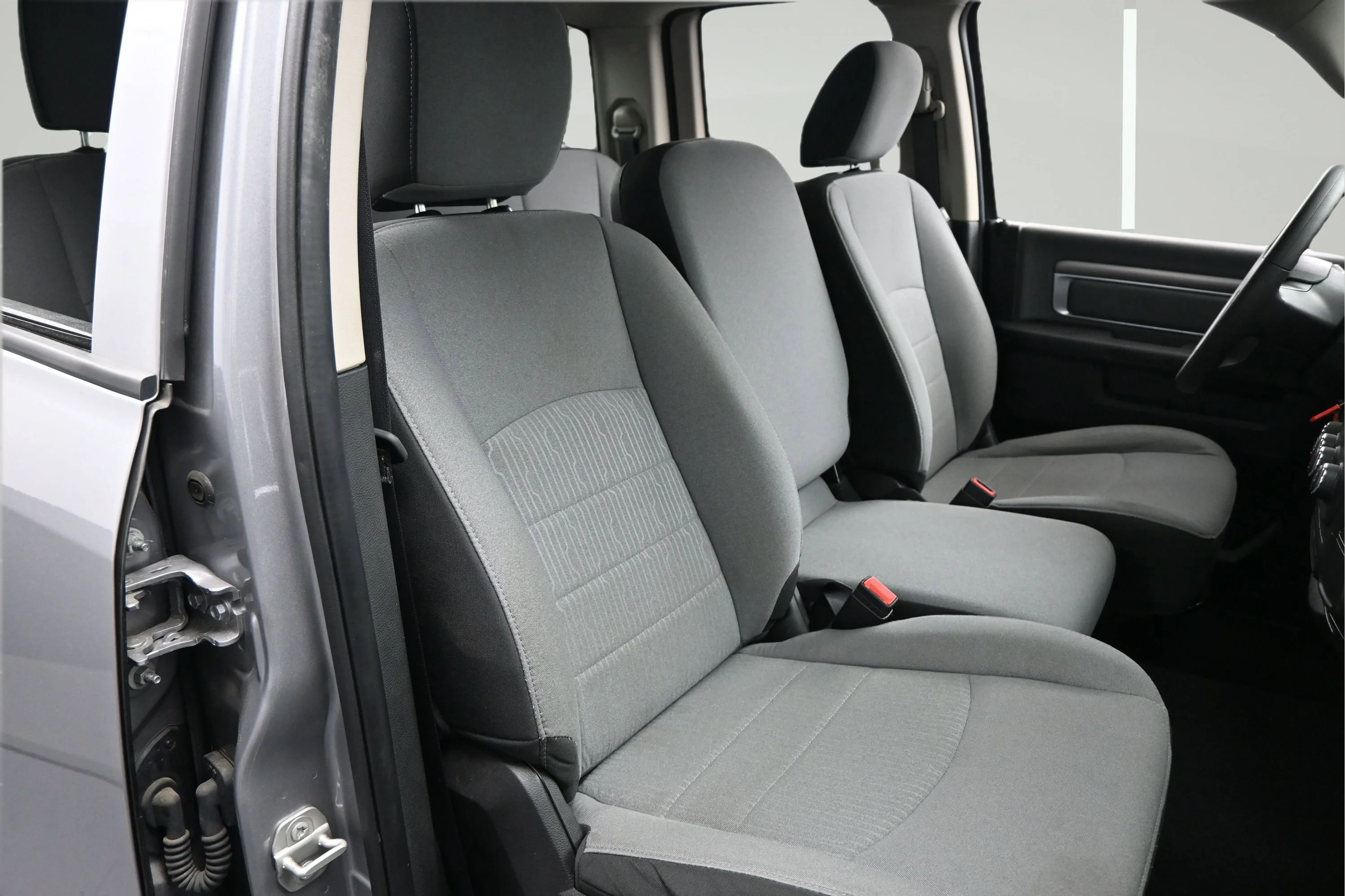 2024 RAM Ram 1500 Classic SLT - Photo 14