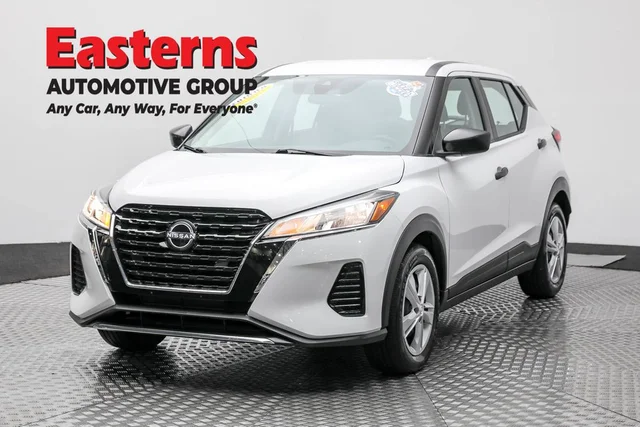 2022 Nissan Kicks S