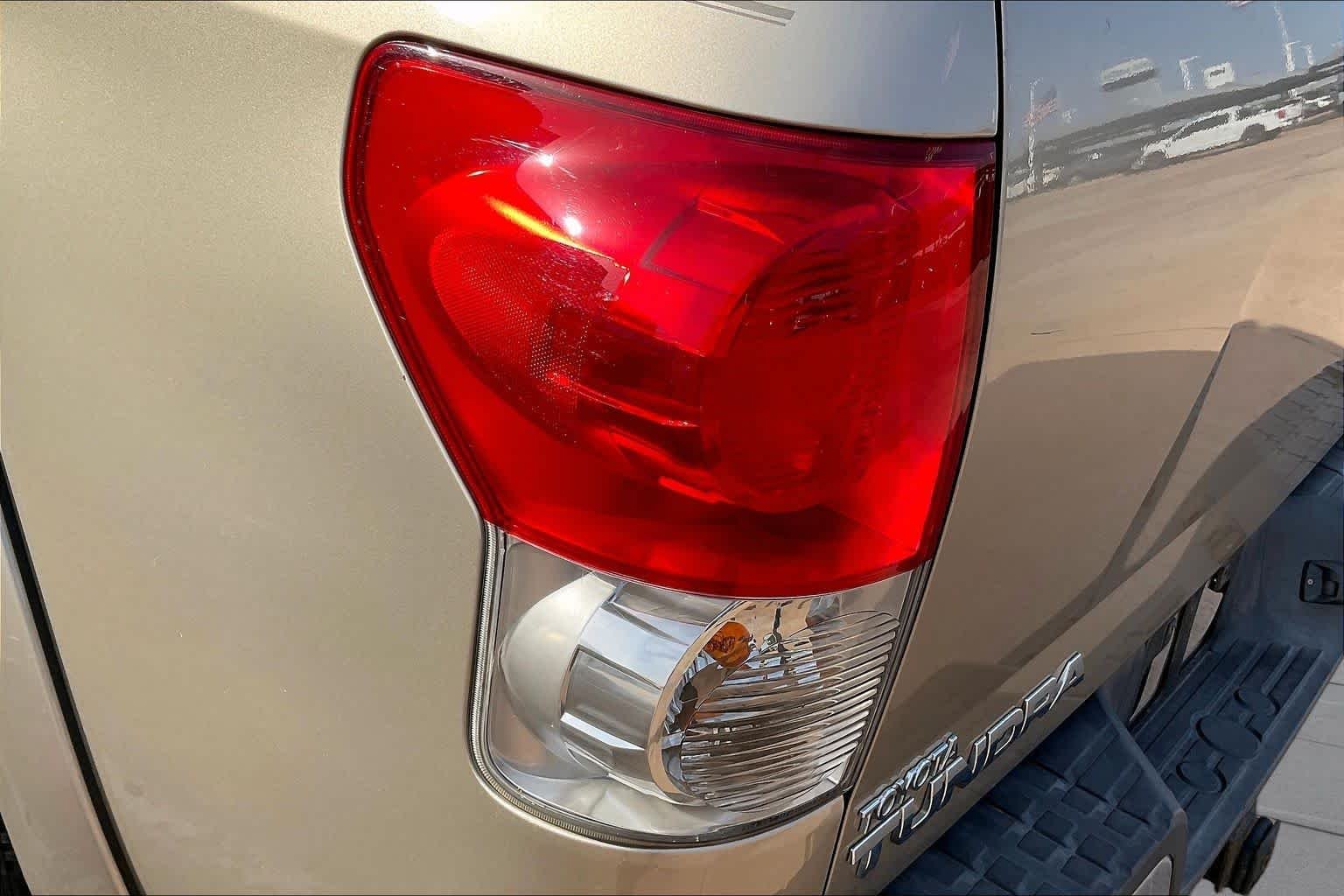 Used 2008 Desert Sand Mica Toyota SR5 image 24