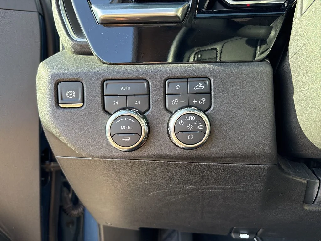 2024 GMC Sierra 1500 SLT - Photo 10
