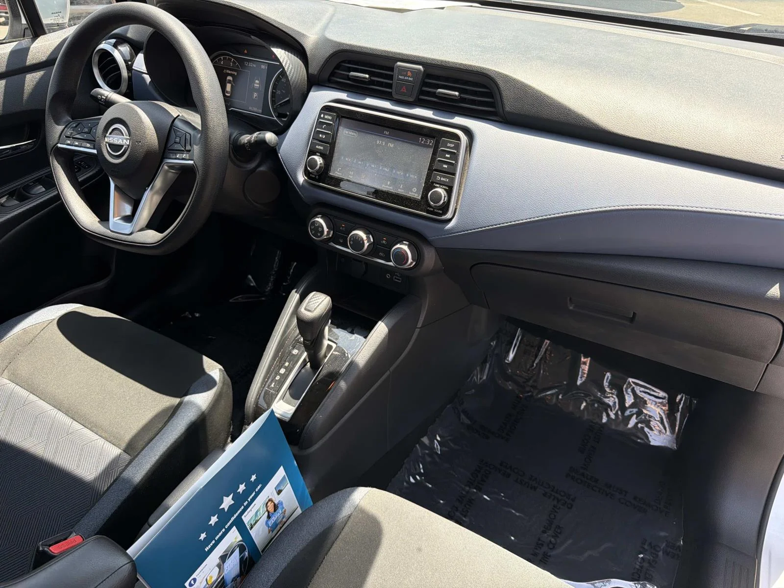 Used 2024 BRILLIANT SILVE Nissan SV CVT image 22