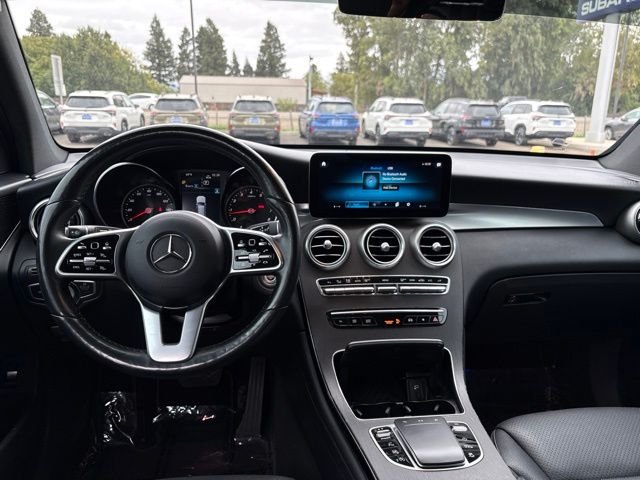 Used 2021  Mercedes-Benz GLC 300 image 9