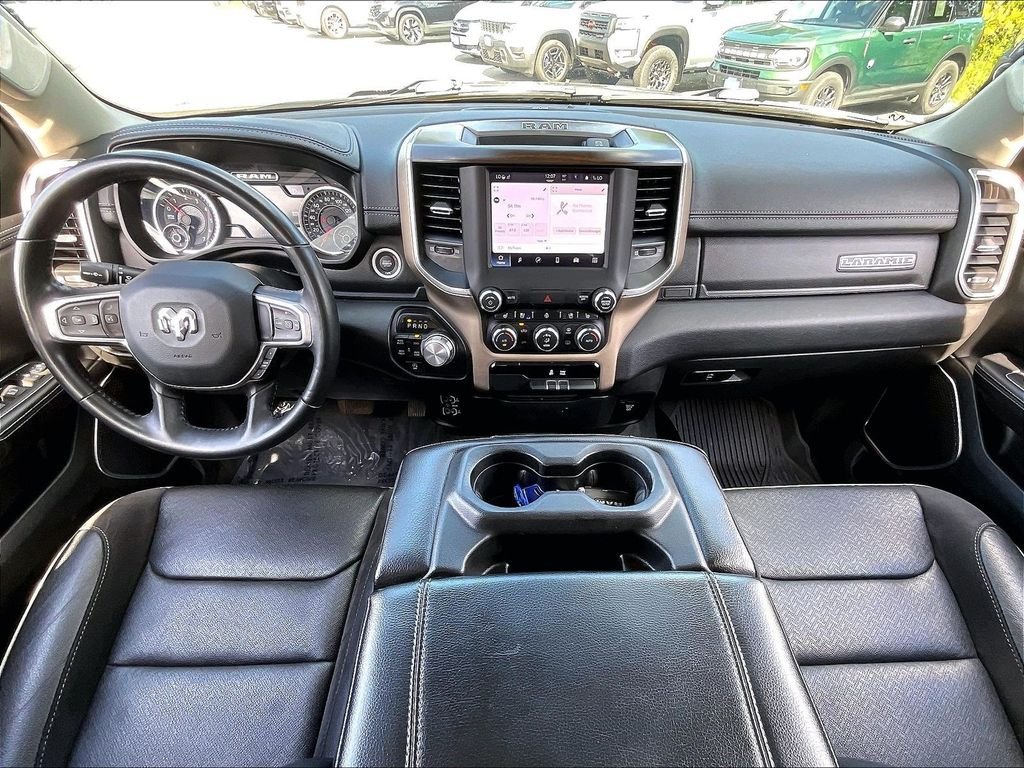 Used 2022 Diamond Black Crystal Pearlcoat Ram Laramie image 20