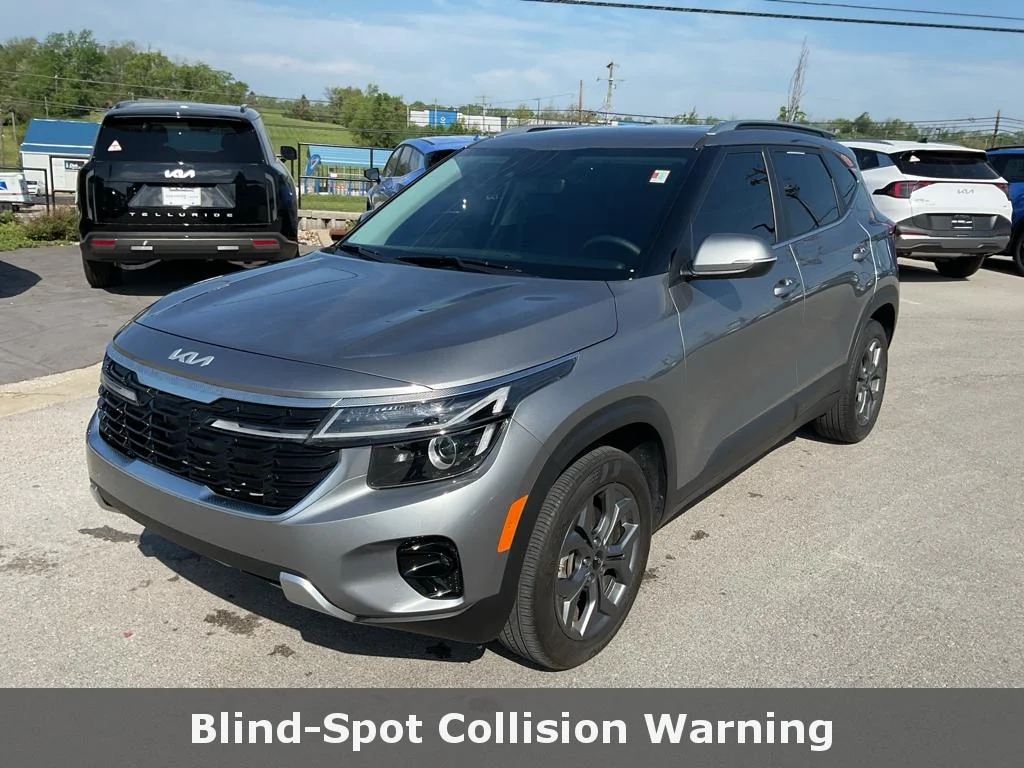 Certified Used 2024 Steel Gray Kia S image 4