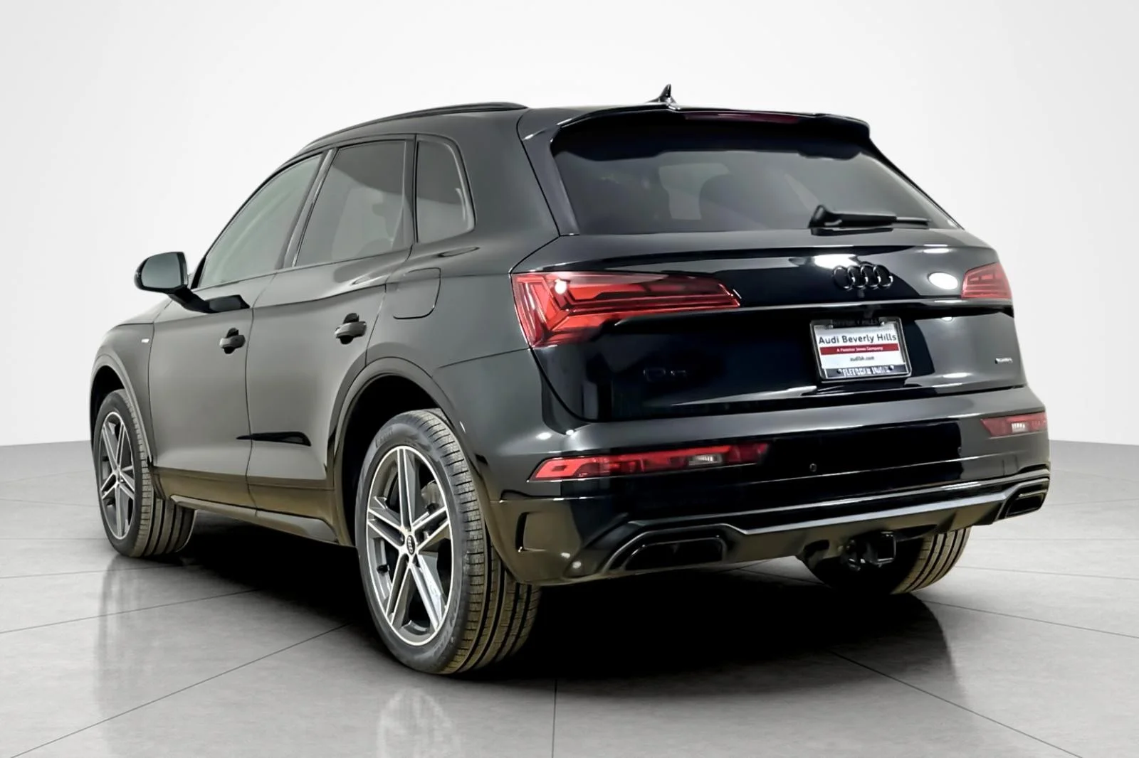 Used 2023 Mythos Black Metallic Audi S line Premium Plus 55 TFSI e quattro image 3