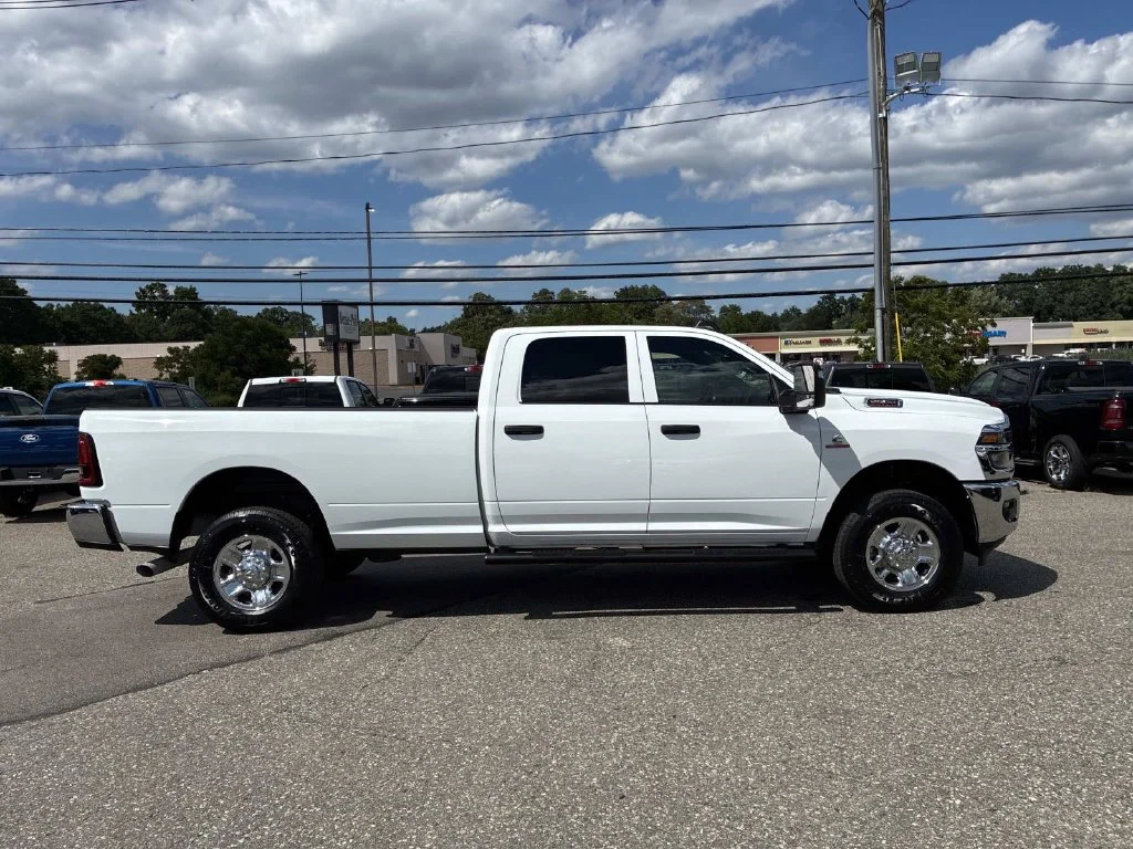Used 2025 White Ram Tradesman image 8