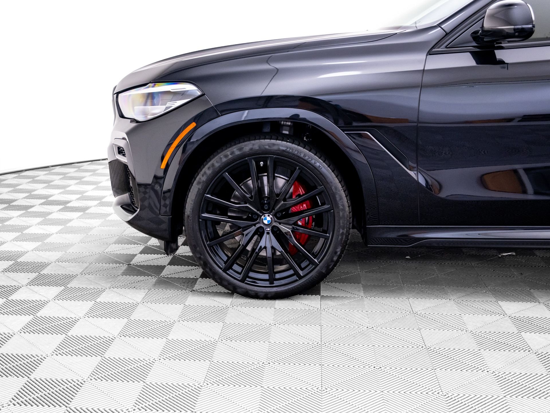 Certified Used 2023 Black Sapphire Metallic BMW xDrive40i image 37