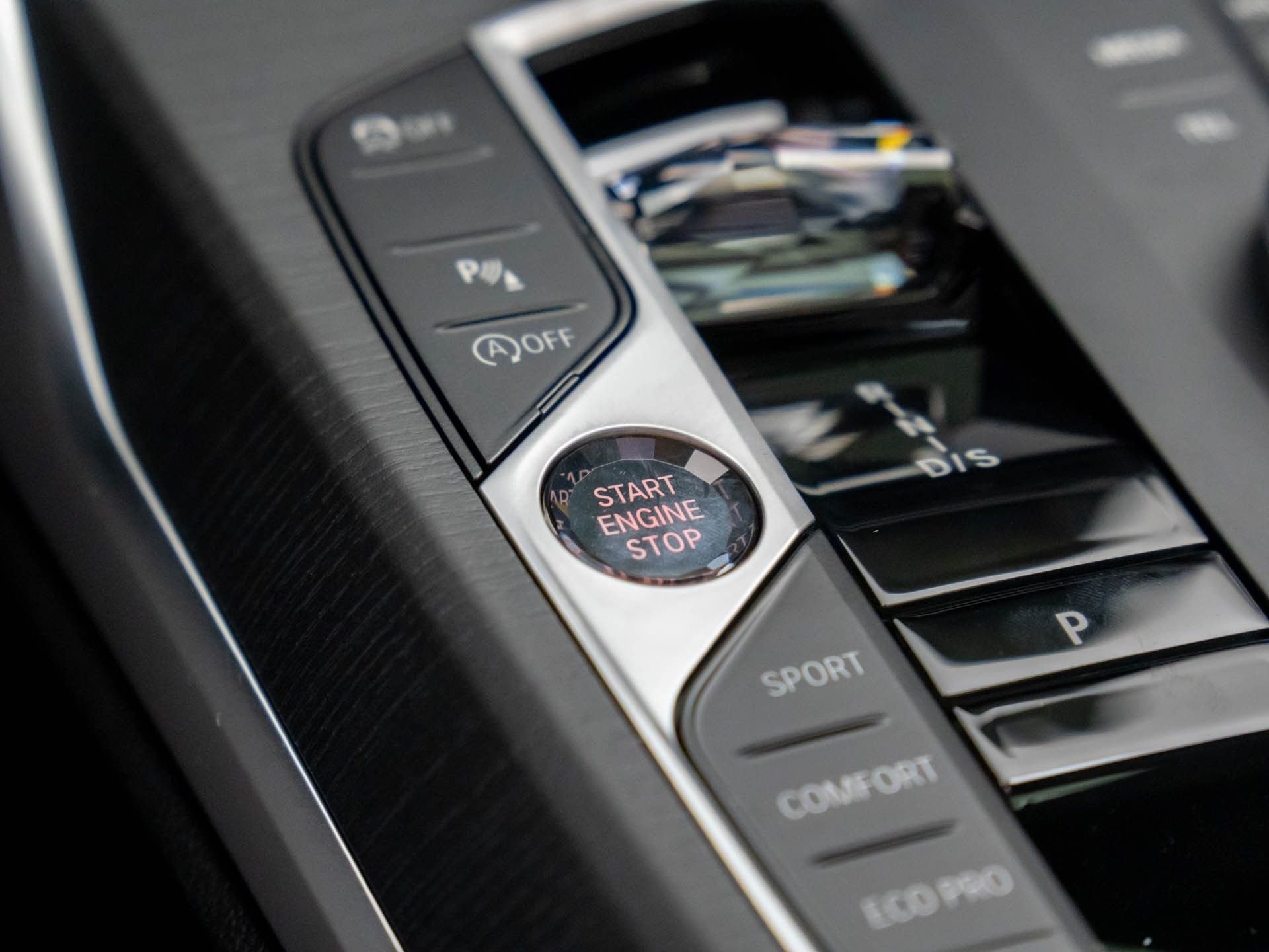 New 2026 Black Sapphire Metallic BMW 330i xDrive image 20