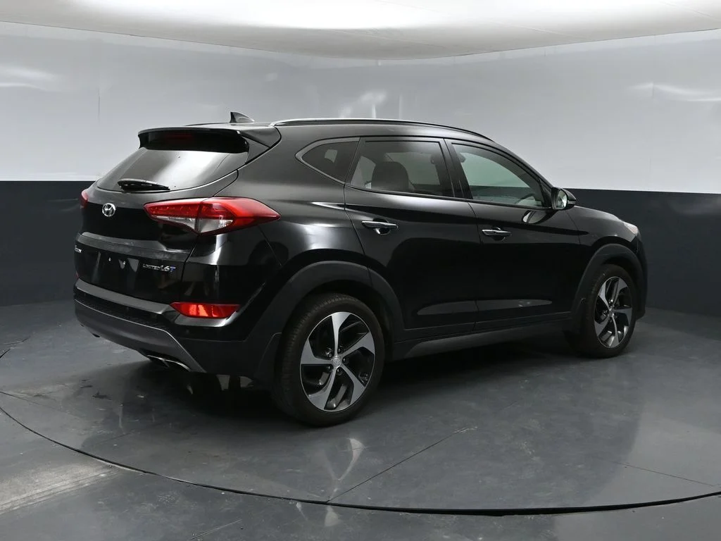Used 2016 Hyundai Tucson Limited with VIN KM8J33A22GU262209 for sale in McPherson, KS