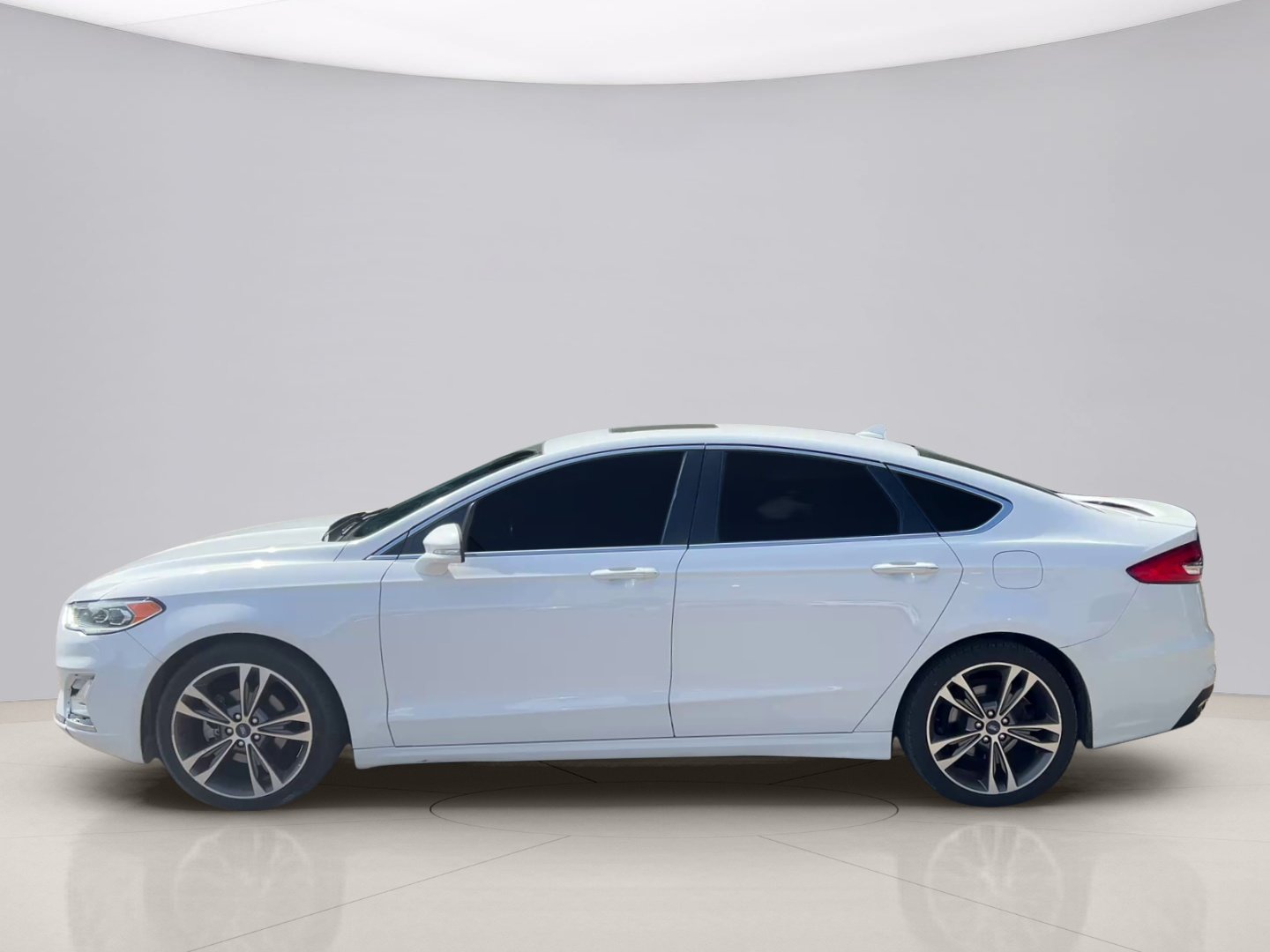 Used 2020 White Ford TITANIUM image 2