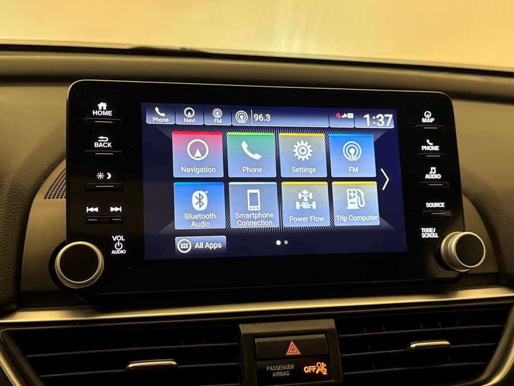 2022 Honda Accord Hybrid Touring - Photo 23