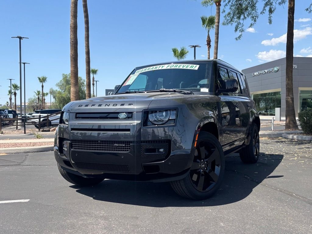 Used 2023 Gray Land Rover X-Dynamic SE image 1
