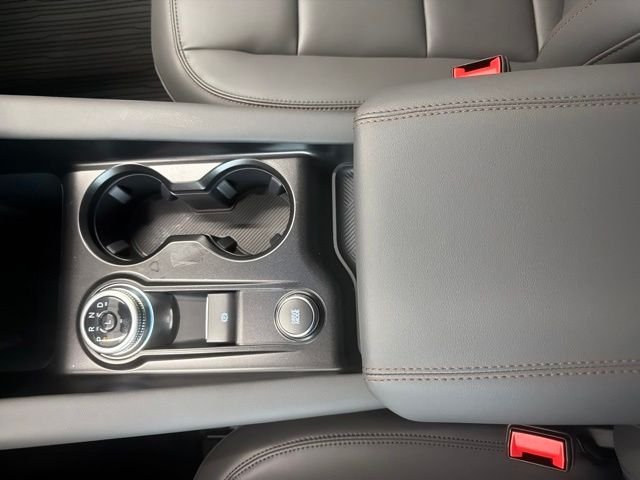 New 2026 Vapor Blue Metallic Ford Active image 36