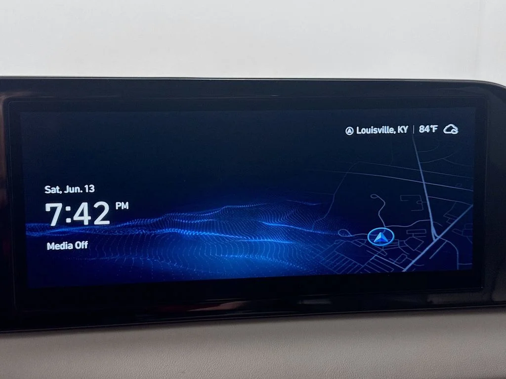 Used 2024 Abyss Black Pearl Hyundai Calligraphy image 14