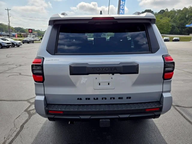 Used 2025 Silver Toyota SR5 image 7