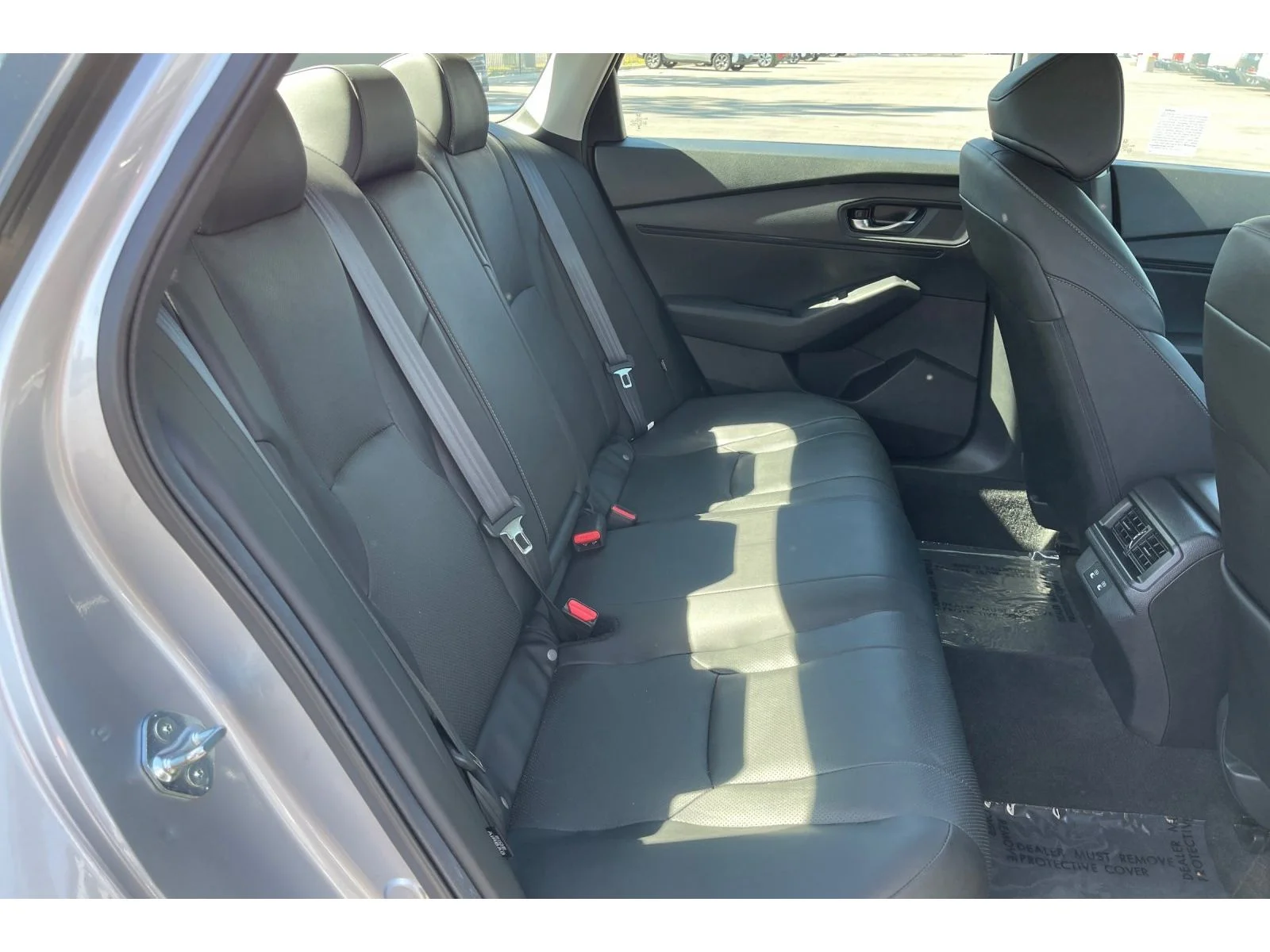 Used 2025 Solar Silver Metallic Honda EX-L image 17