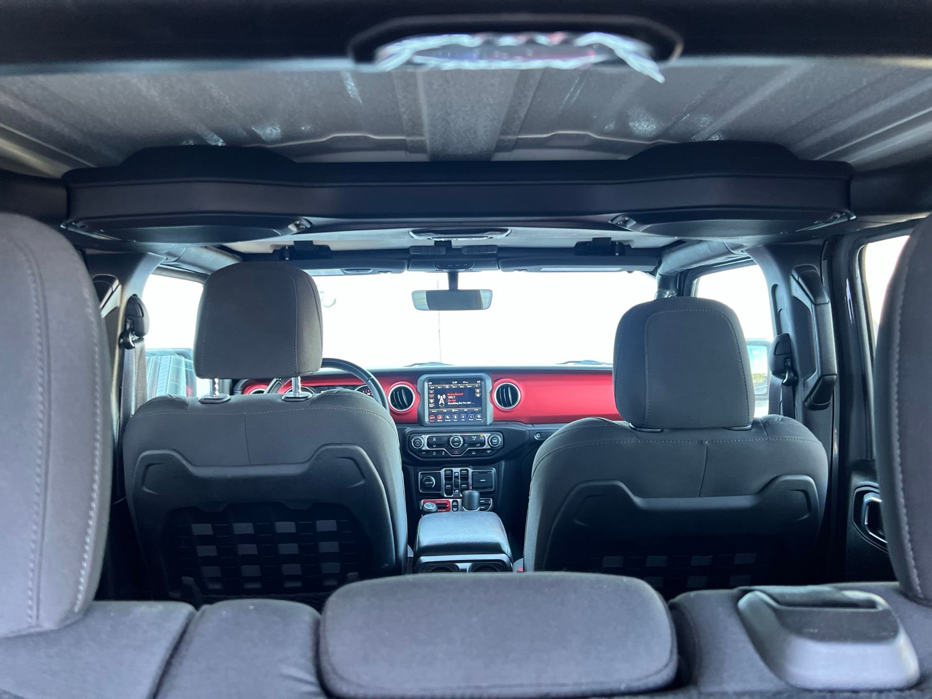 Used 2022 Gray Jeep Unlimited Rubicon image 17