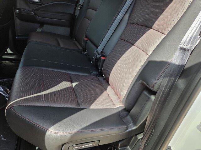 Used 2026 Platinum White Pearl Honda Black Edition image 19
