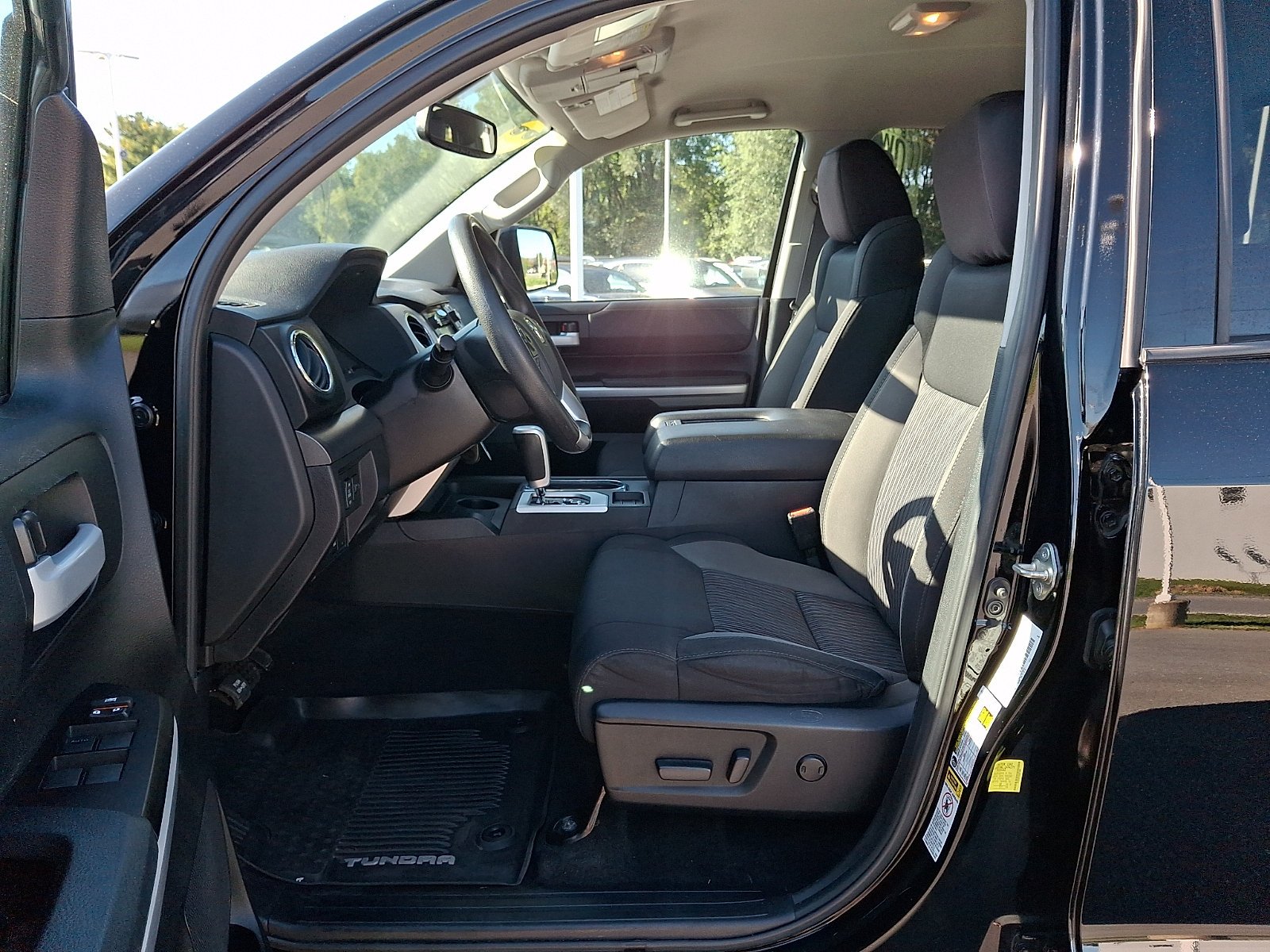 Used 2017 Black Toyota SR5 image 15