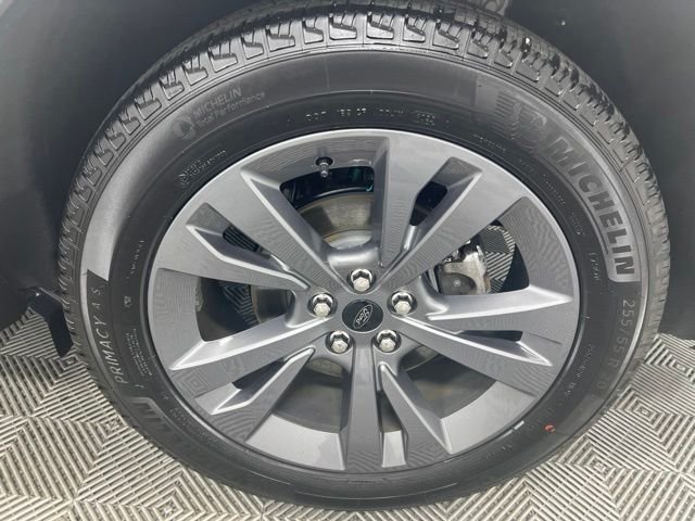New 2026 Star White Metallic Tri-Coat Ford Active image 11
