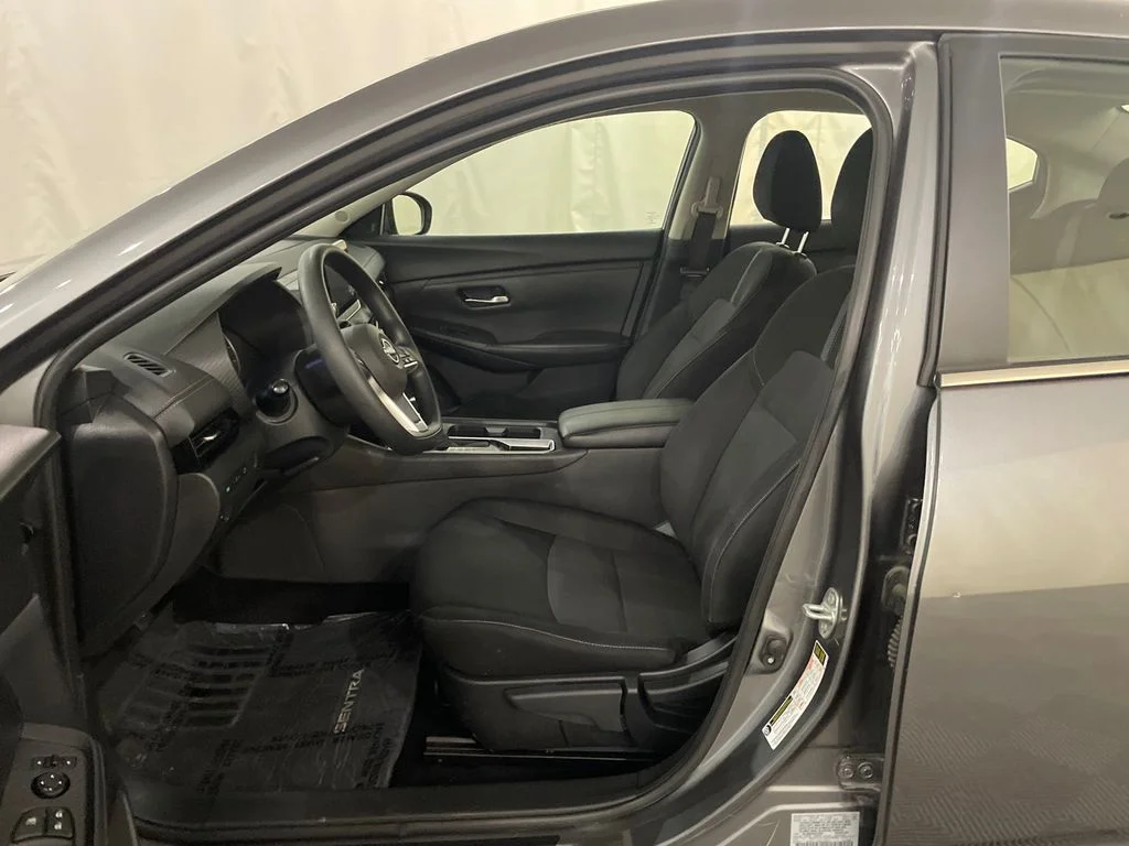 Certified Used 2025 Gun Metallic Nissan SV image 12