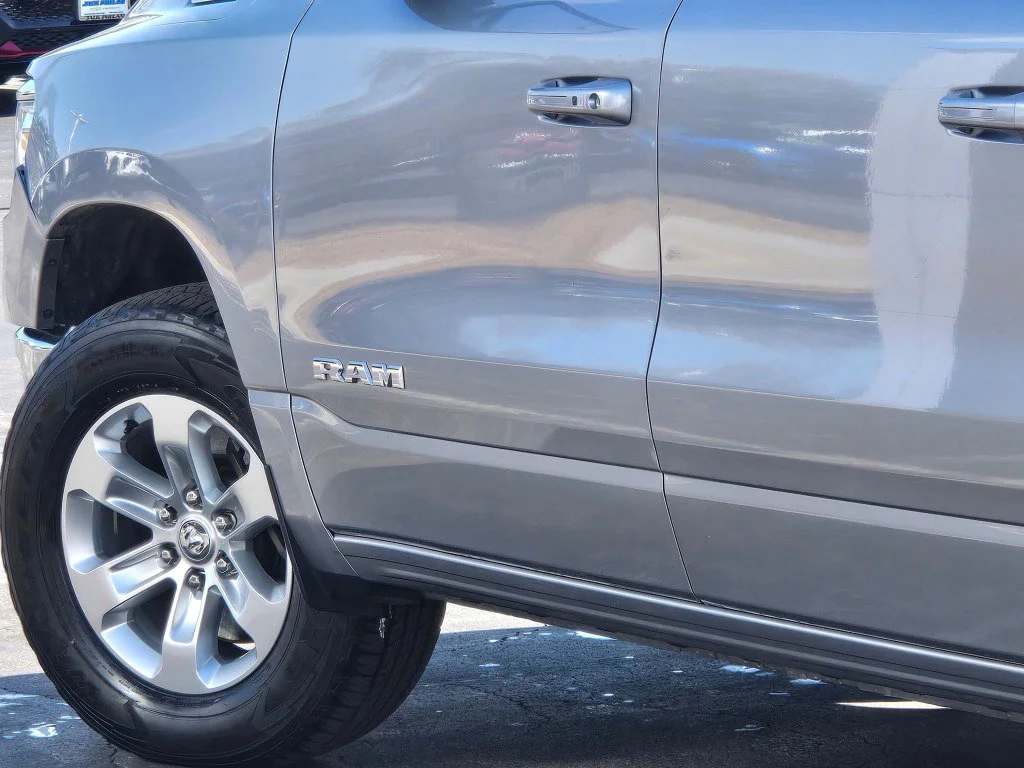 Used 2024 Silver Ram Laramie image 16
