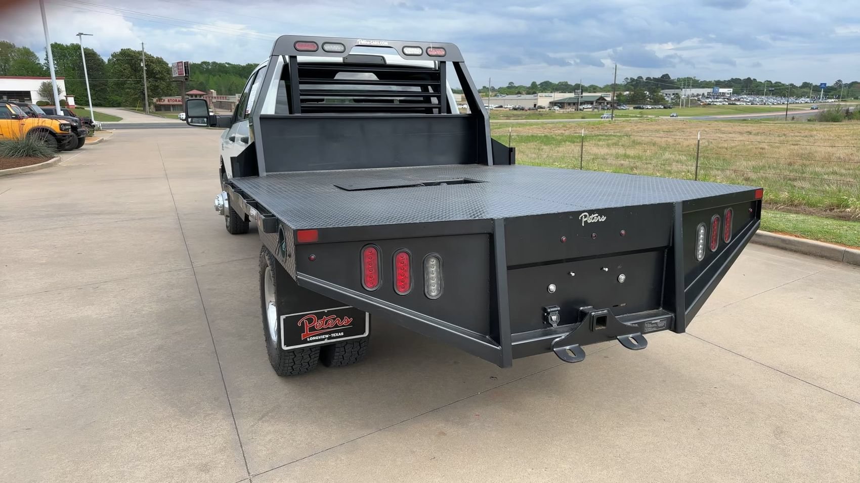 2024 RAM Ram 3500 Chassis Cab SLT - Photo 7