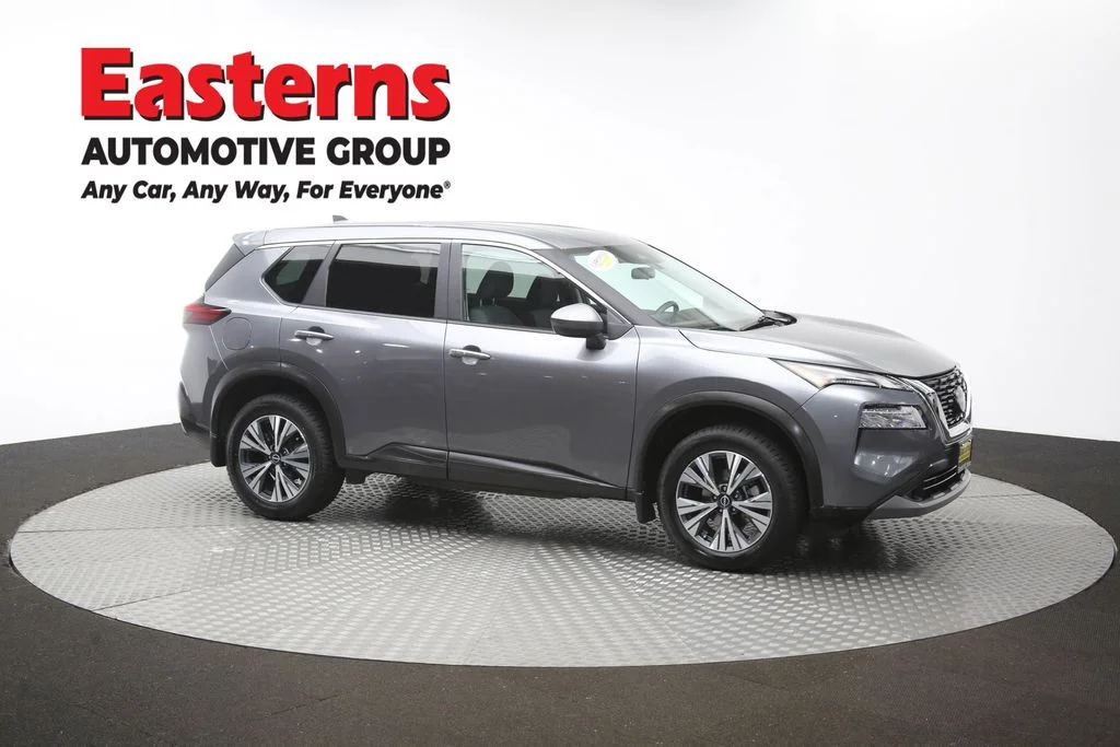 Used 2023 Gray Nissan SV image 48