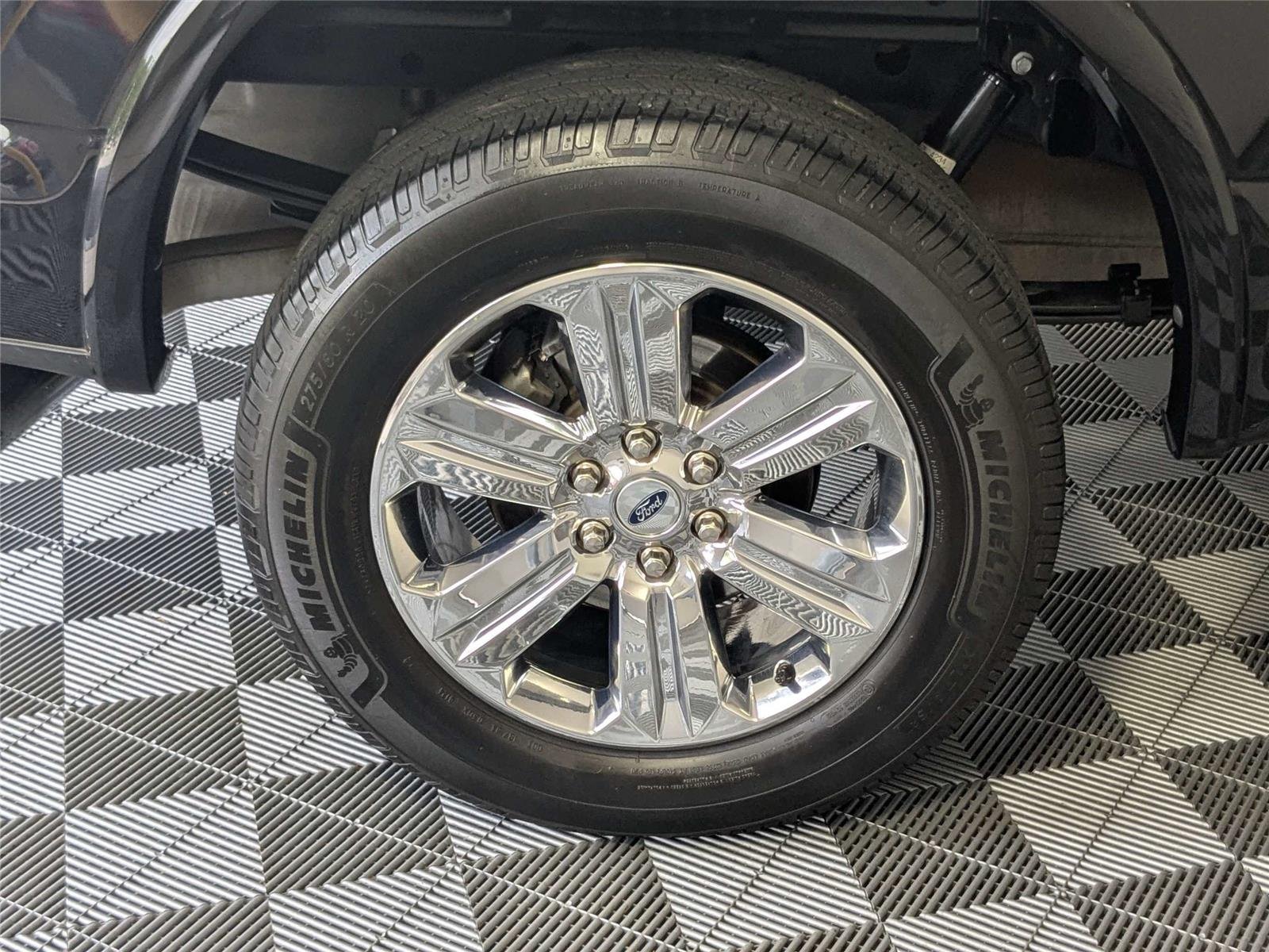 Used 2019 Agate Black FORD  image 9