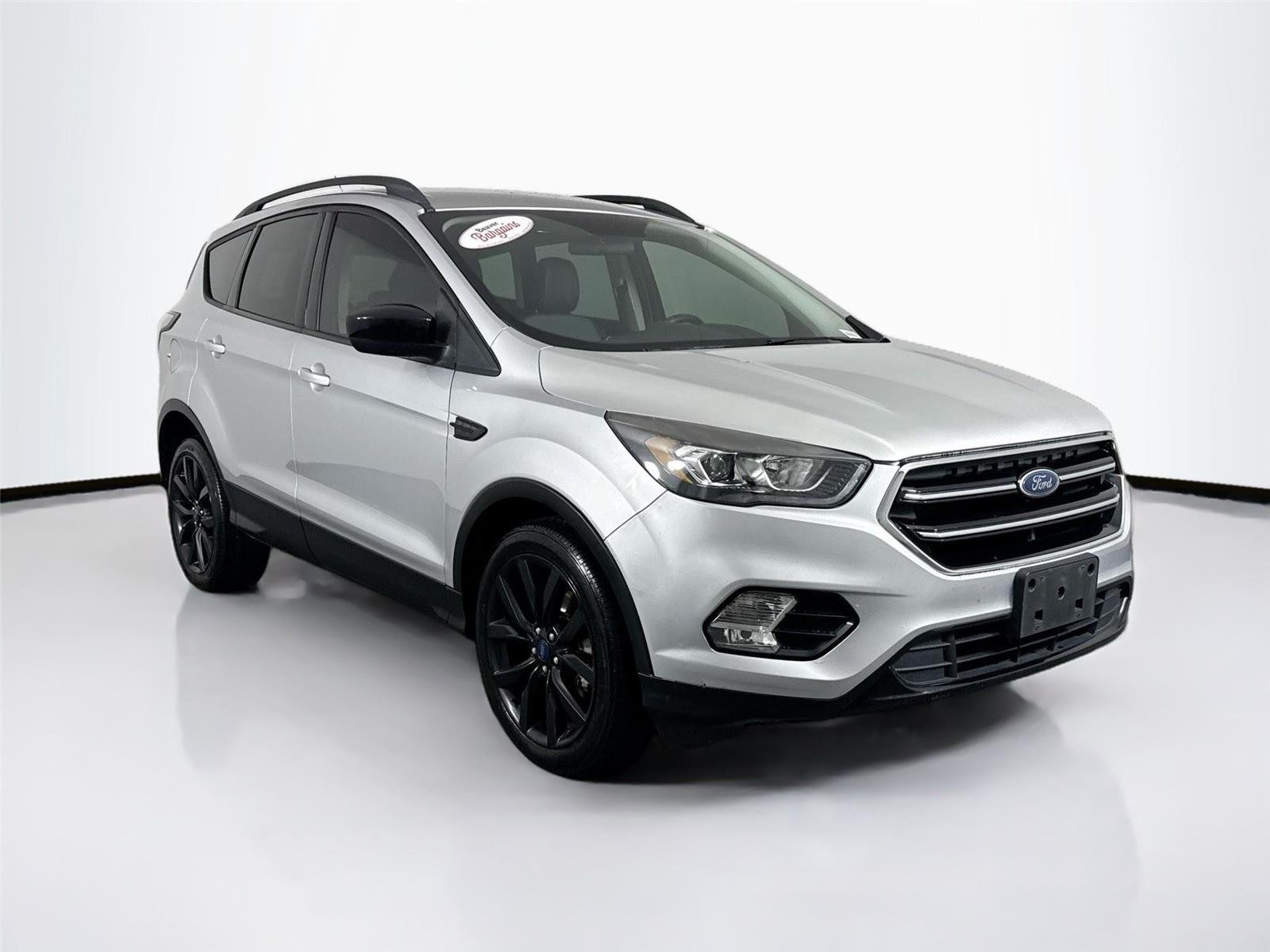 Used 2018 Ingot Silver Ford SE image 9