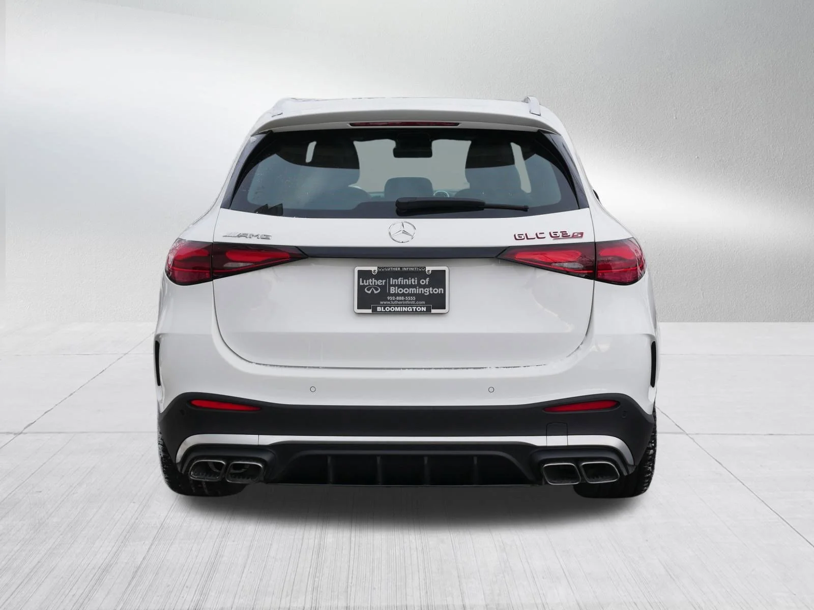 Used 2025 Polar White Mercedes-Benz AMG® GLC 63 S E Performance image 6