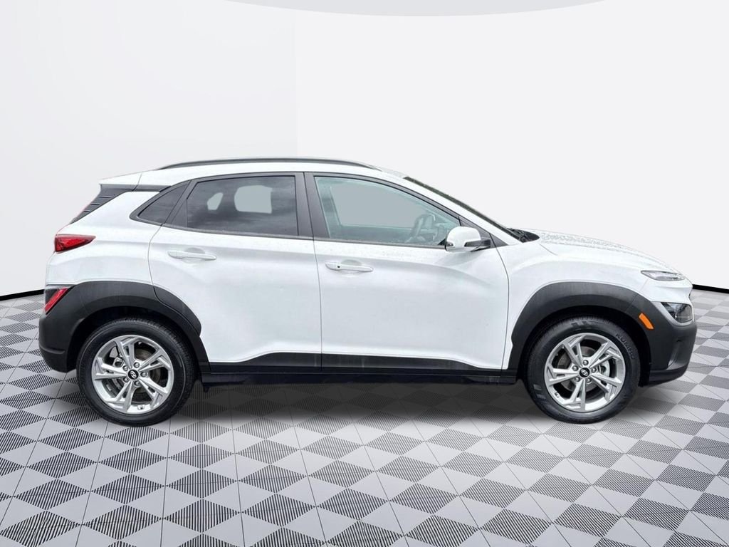 2023 Hyundai Kona SEL - Photo 7