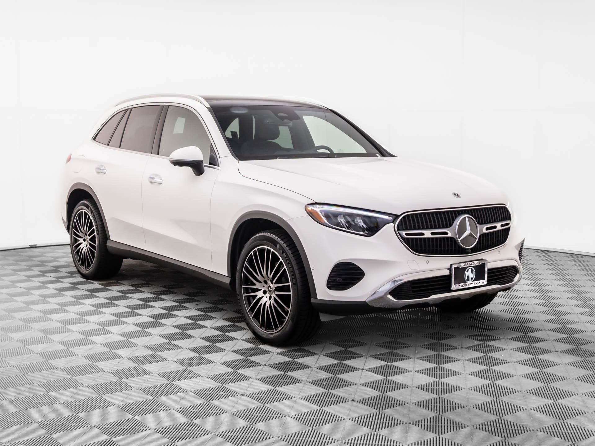 Certified Used 2026 White Mercedes-Benz GLC 300 image 7