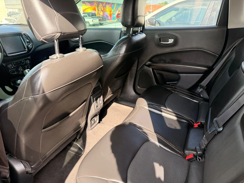 Used 2018 Black Jeep Limited image 18