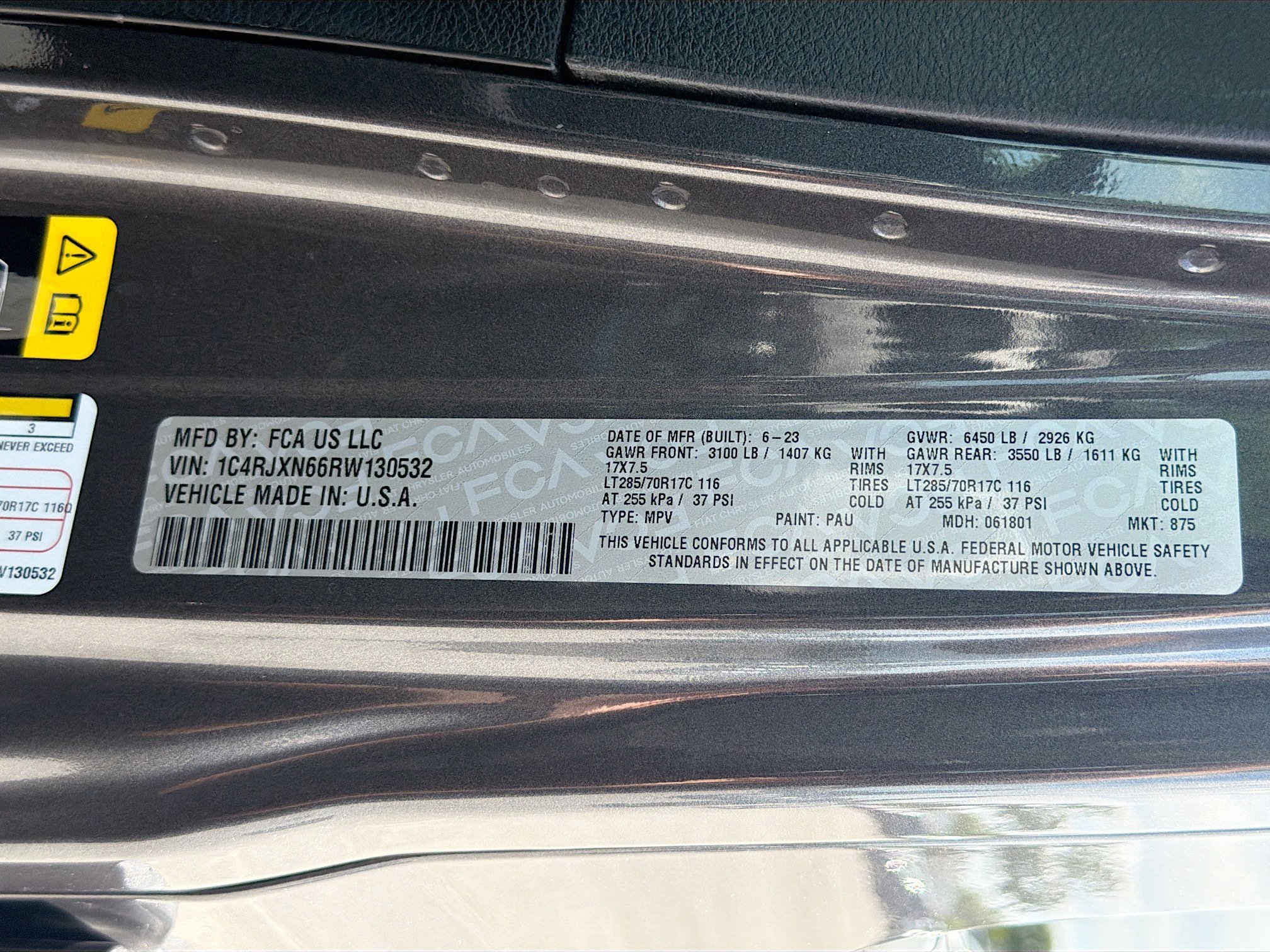 Used 2024 Granite Crystal Metallic Clearcoat Jeep Willys image 42