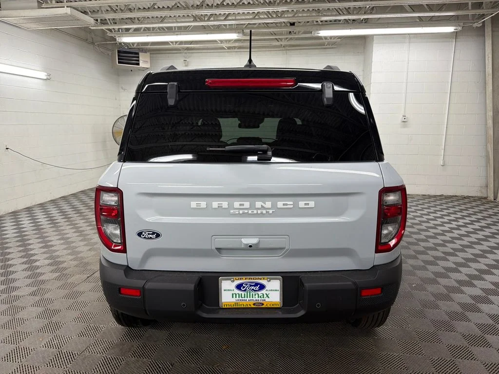 New 2026 White Ford Outer Banks image 7