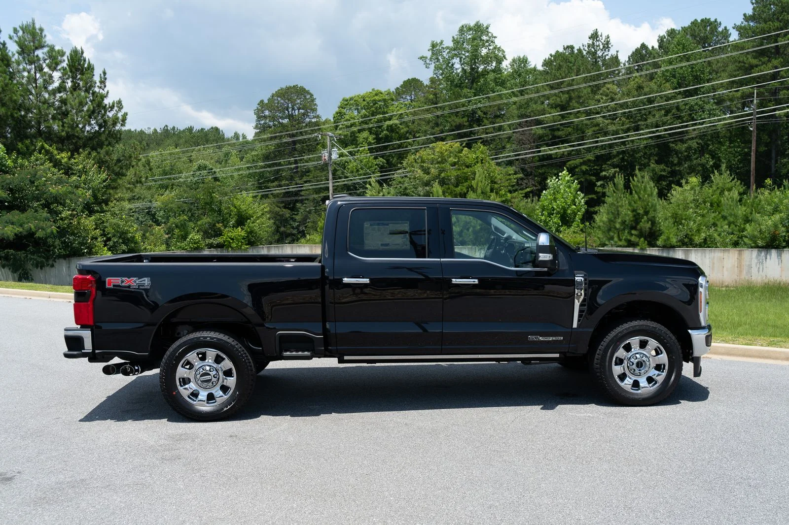 New 2026 Agate Black Metallic Ford F-250® Lariat® image 51