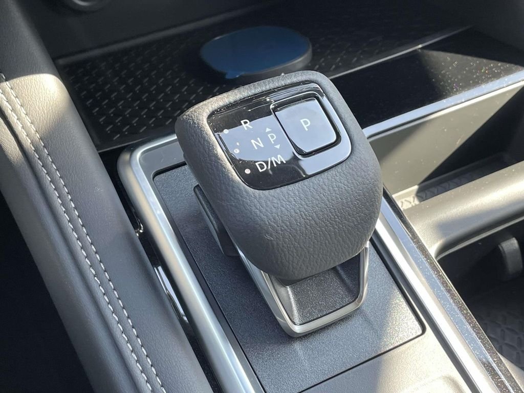 New 2026 Gun Metallic Nissan Platinum image 30