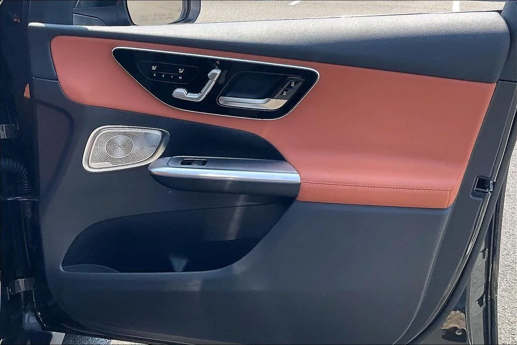 2026 Mercedes-Benz GLC Base - Photo 16