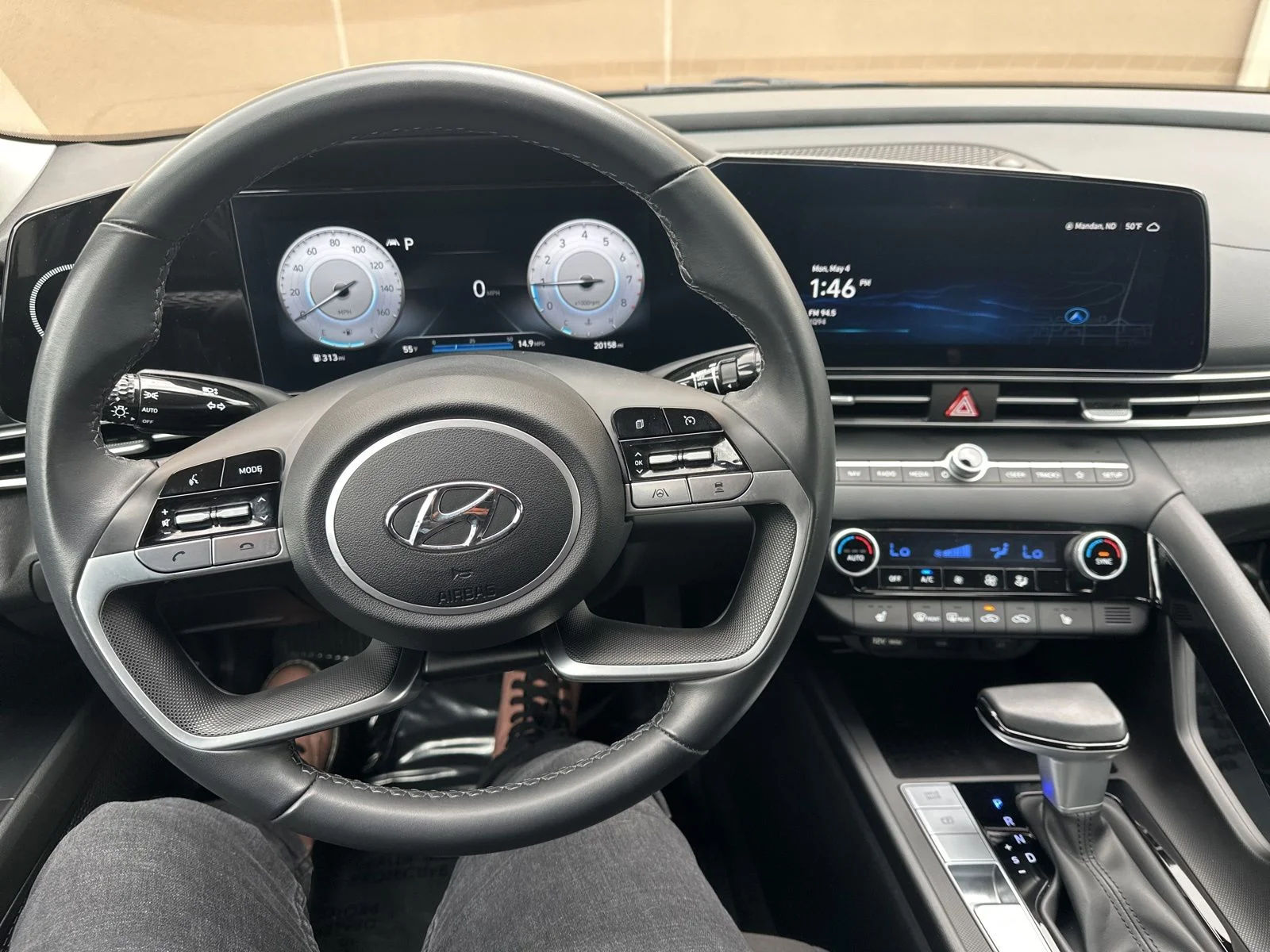 Used 2023 Black Hyundai SEL image 35