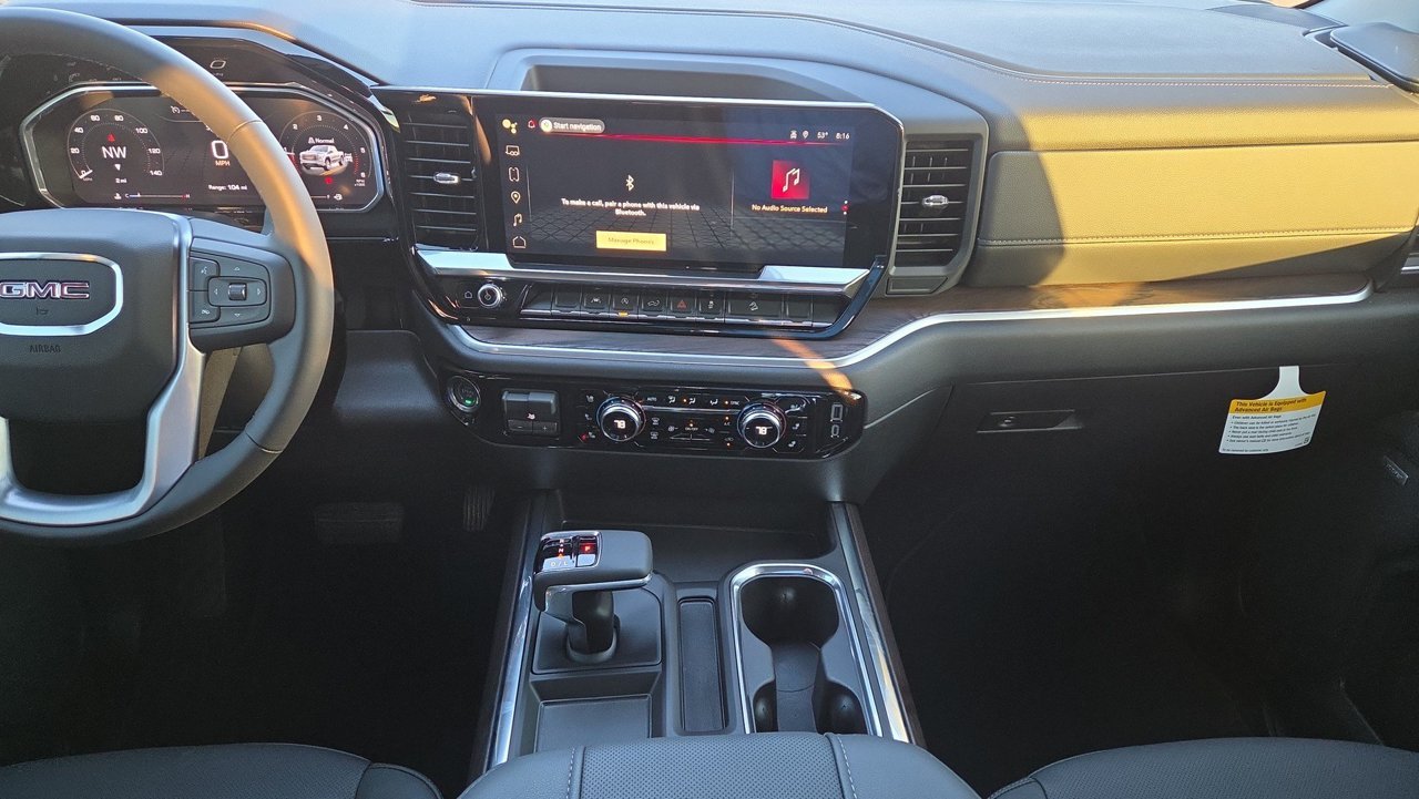2026 GMC Sierra 1500 SLT - Photo 10