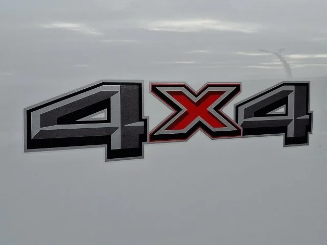 New 2026 Oxford White Ford XL image 5