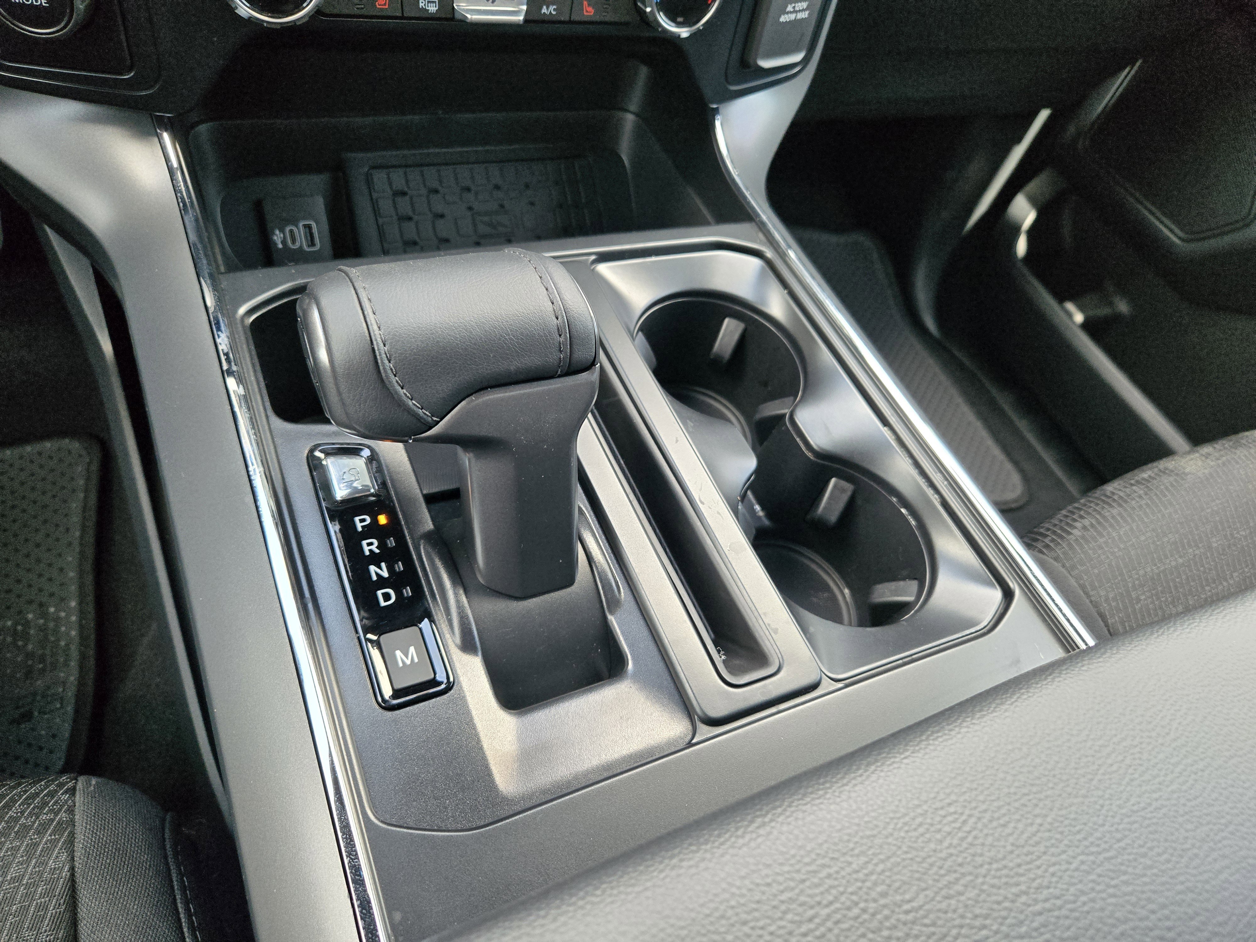 New 2026 Carbonized Gray Metallic Ford XLT image 13