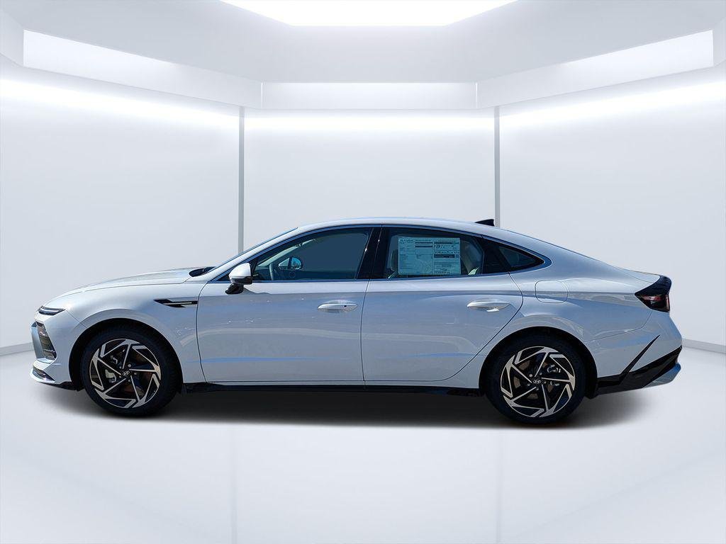 2026 Hyundai Sonata SEL - Photo 6