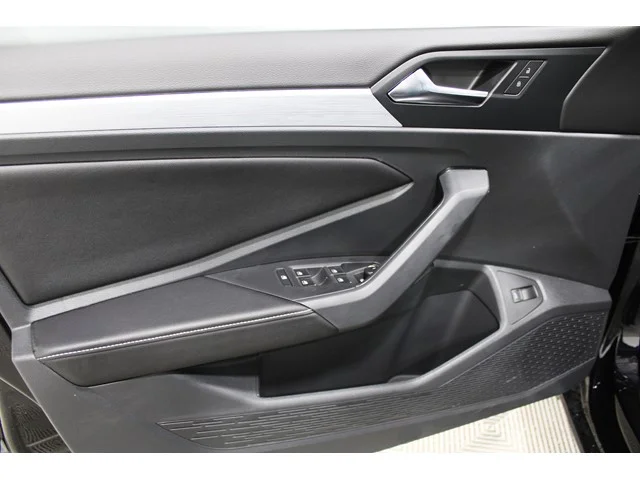 New 2026 Deep Black Pearl Volkswagen 1.5T S image 6