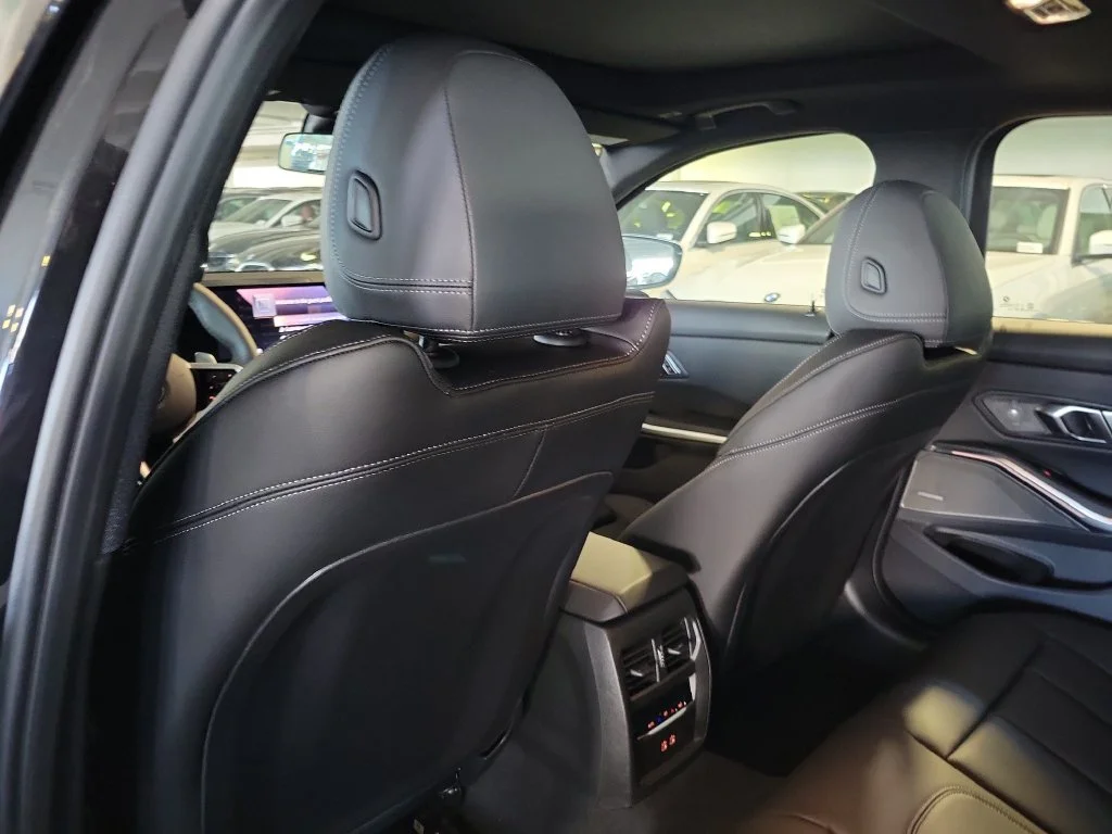 New 2026 Black Sapphire Metallic BMW 330i image 9